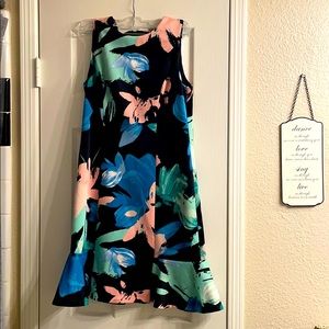 Vince Camuto floral fitted dress- size 4